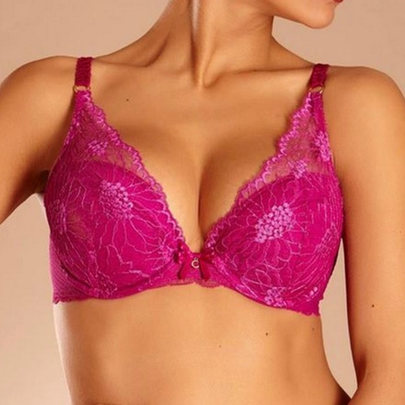 Chantelle Other - Chantelle Opera Push-Up Bra